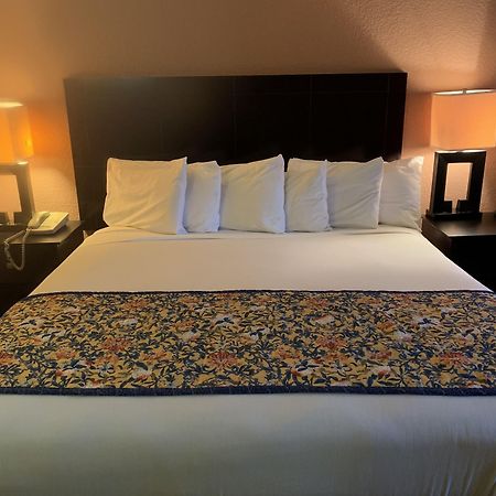 Lincoln Inn Express Hotel And Suites أوكلاهوما سيتي المظهر الخارجي الصورة