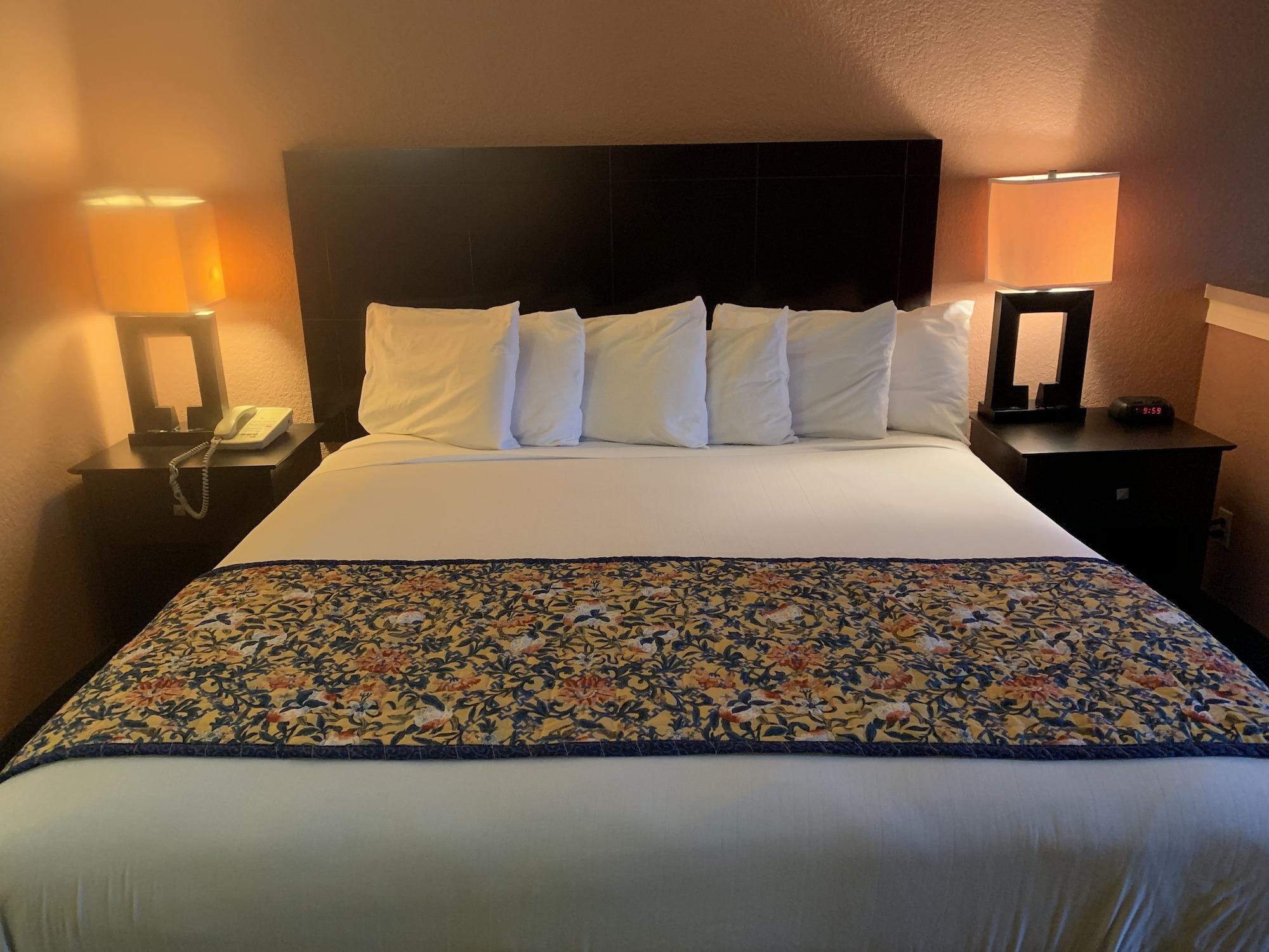 Lincoln Inn Express Hotel And Suites أوكلاهوما سيتي المظهر الخارجي الصورة