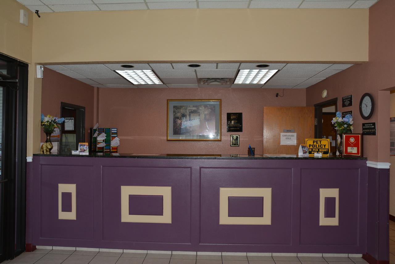 Lincoln Inn Express Hotel And Suites أوكلاهوما سيتي المظهر الخارجي الصورة